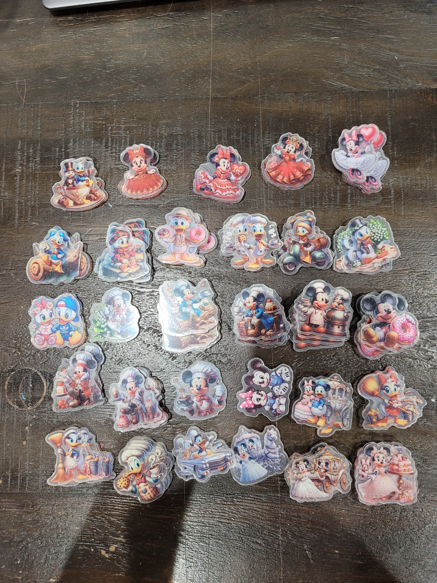 Mickey & Friends 4cm Acrylic