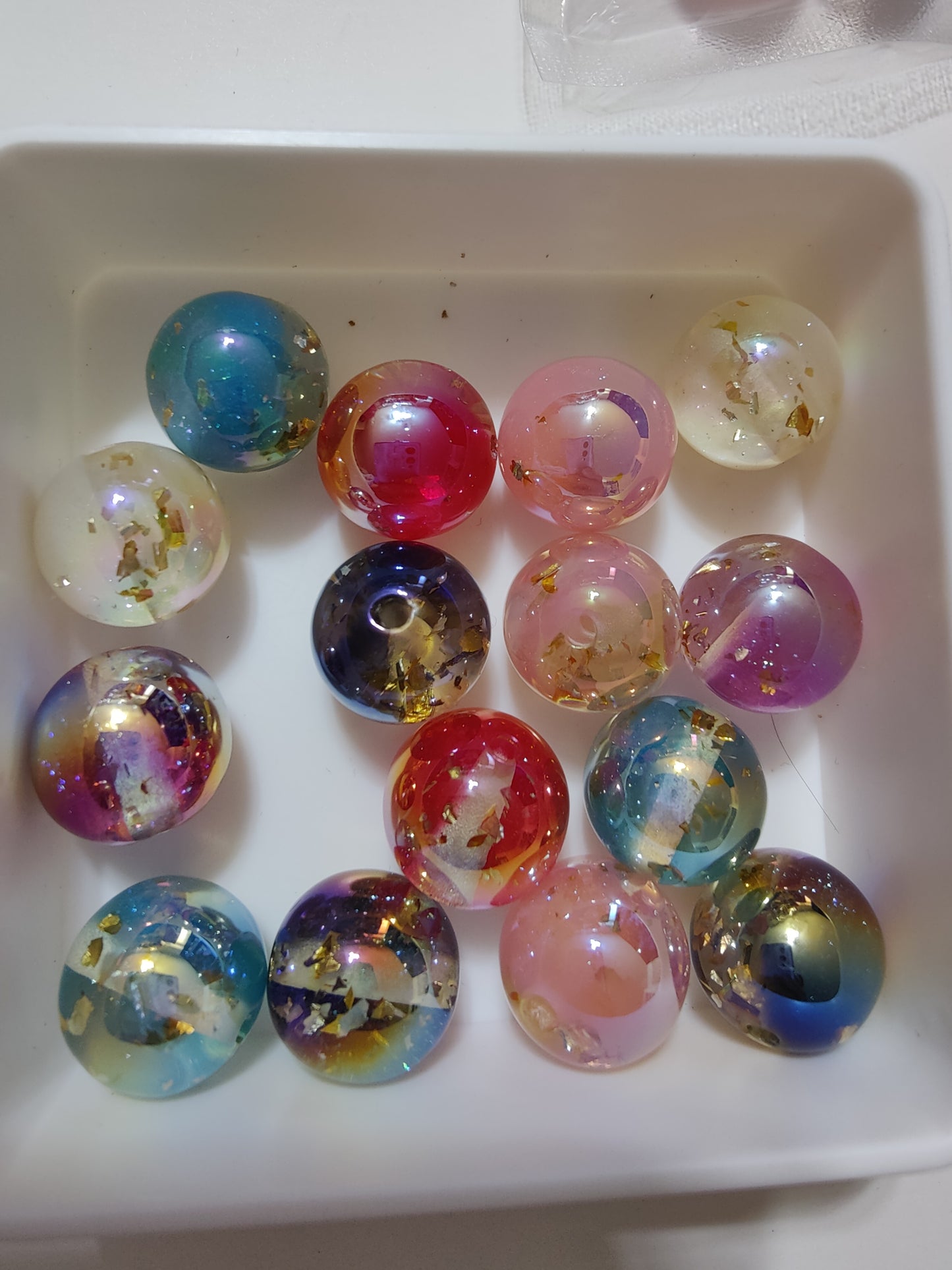 16mm Gold Flakes 1