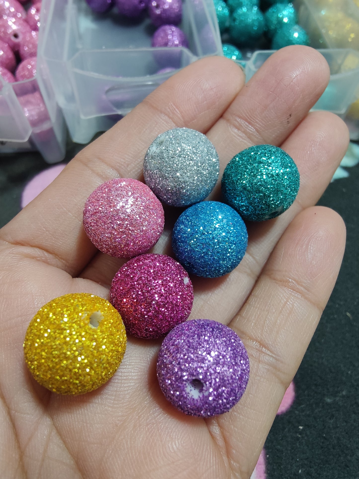 16mm Glitter 1