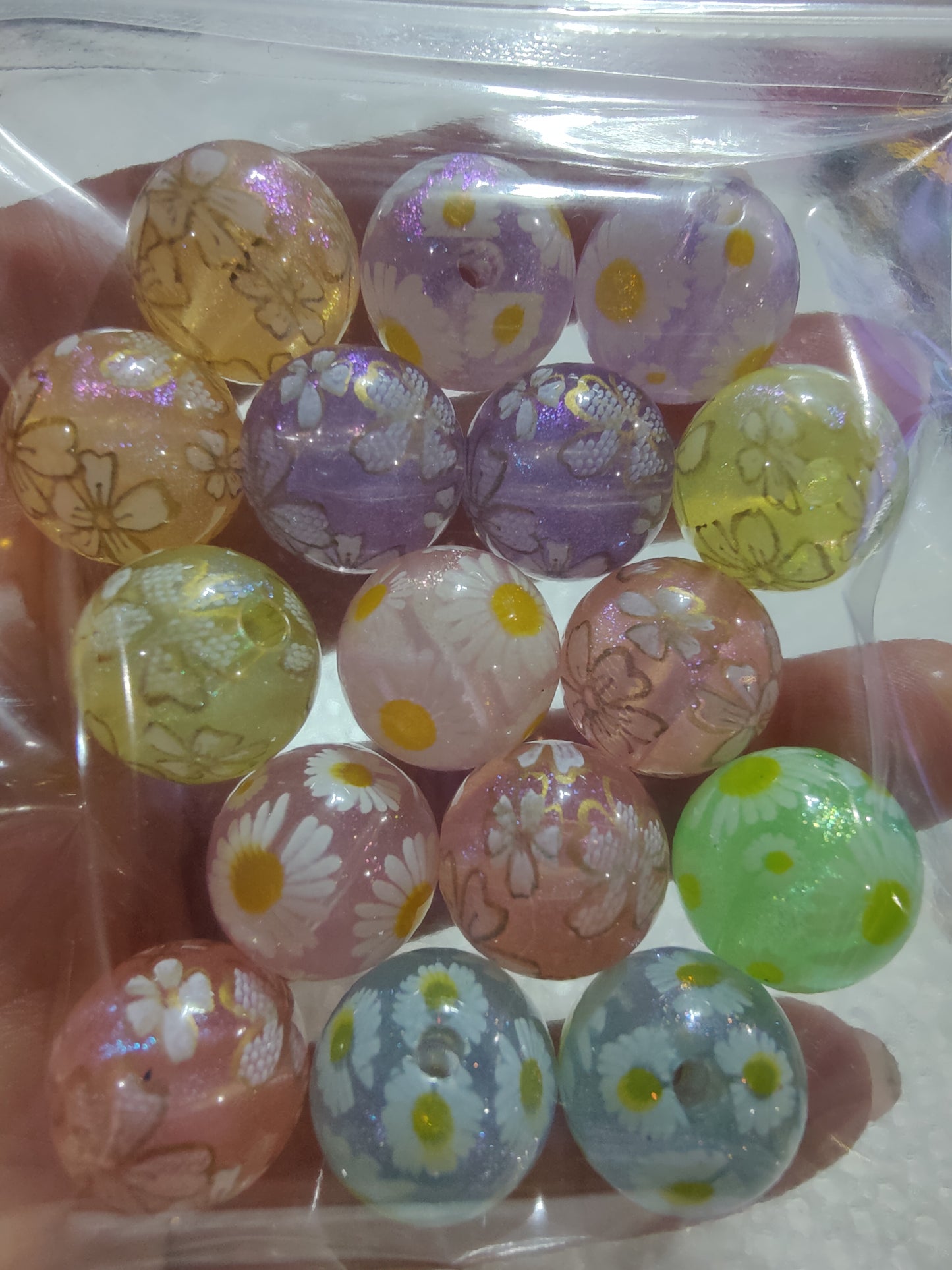 16mm Daisy Clear