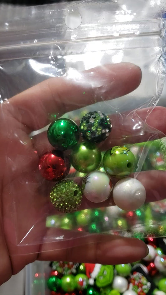 Grinch Mix Focal and Bead Mix