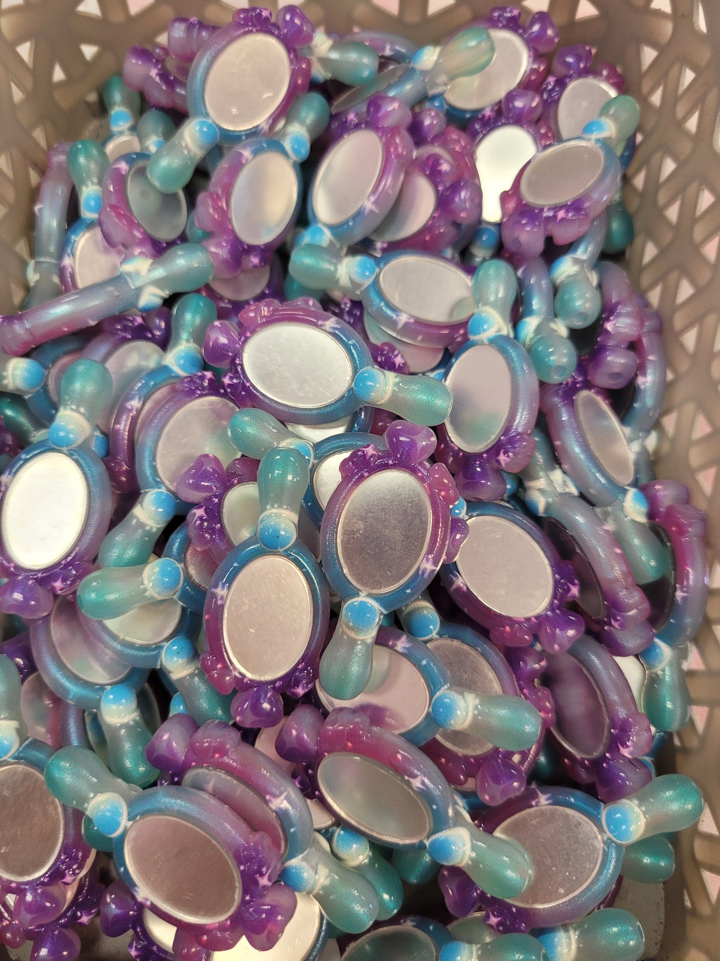 Mirror Bead