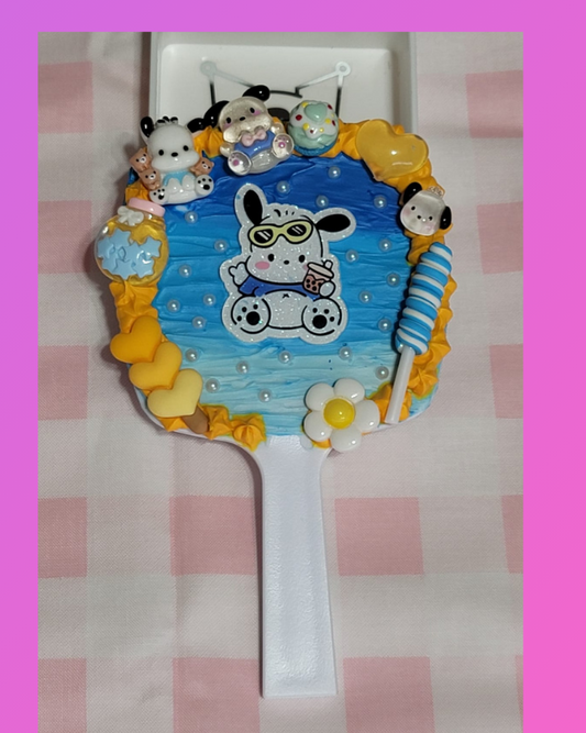 Decoden Mirror in Store