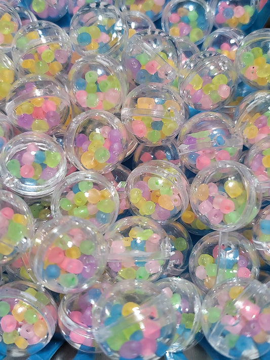 20mm Plastic frosty seed beads - 10 pieces