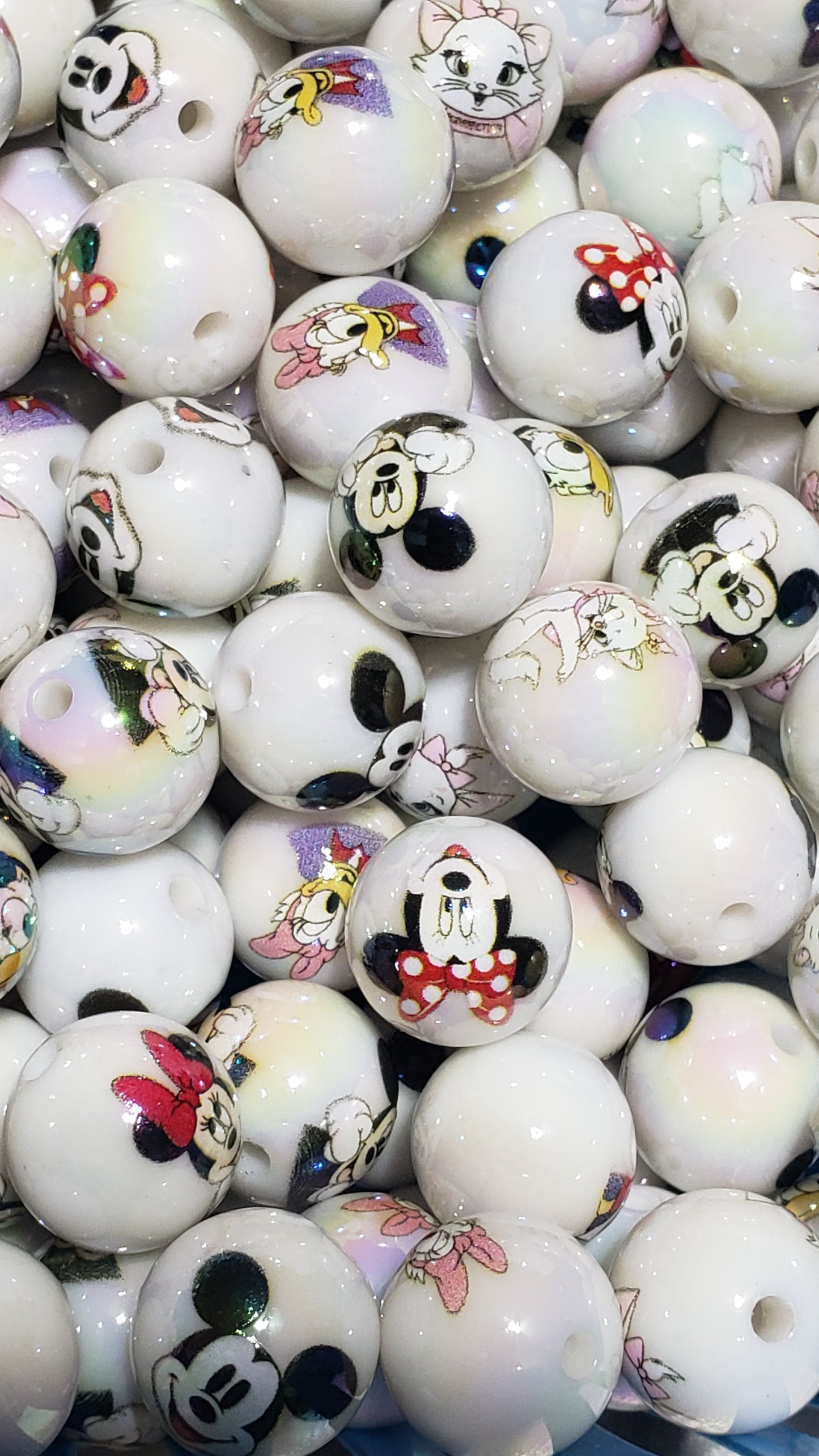 16mm Mickey and Friends white   20  pieces