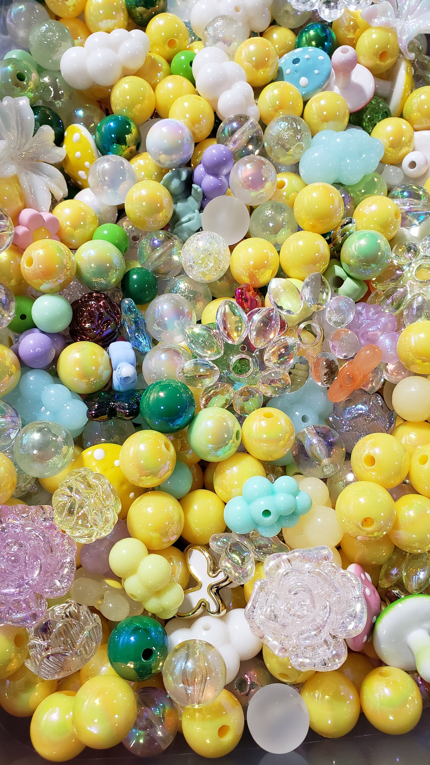 It's  Sunny Day Mix Focal and Bead Mix