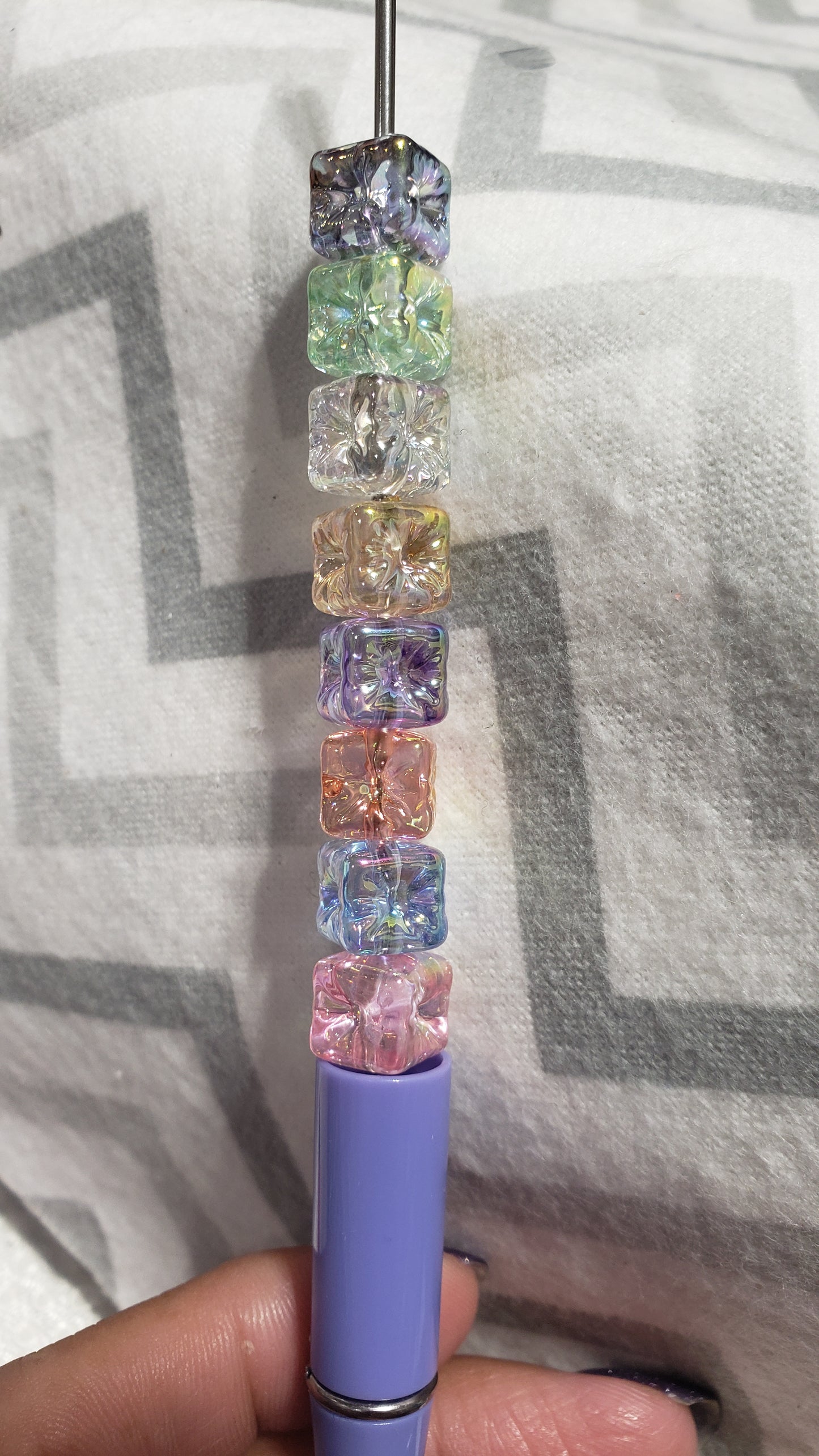 10mm  Ice Cube beads
